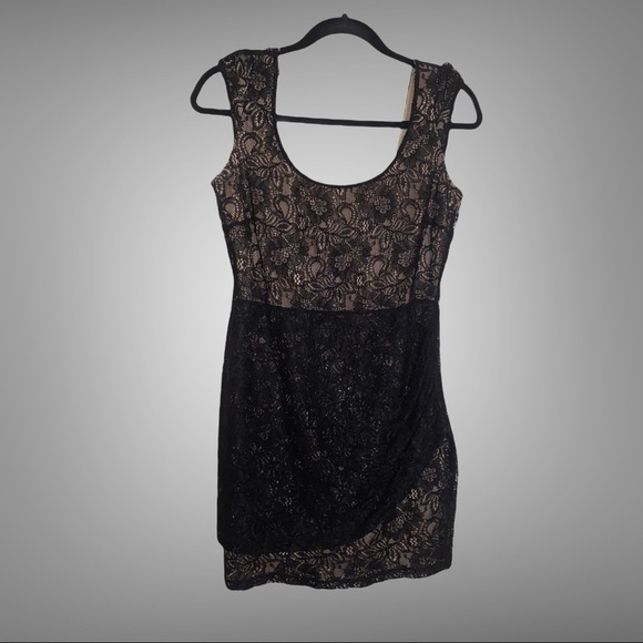 Mystic Dress - Picture 1 of 4